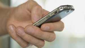 В Англии работодатель уволил работницу по SMS В Англии работодатель уволил работницу по SMS