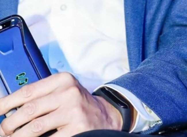      Xiaomi 2