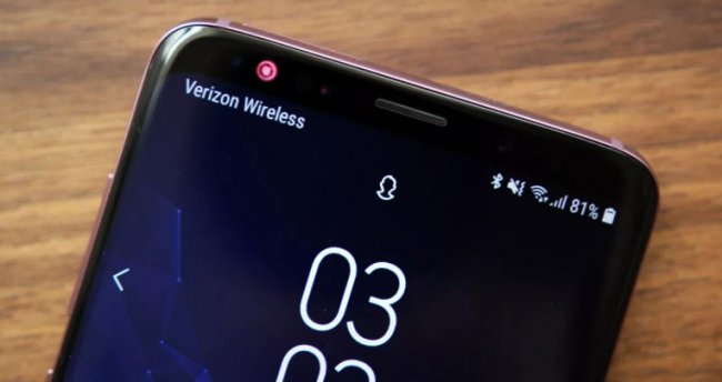  Samsung Galaxy S10     2