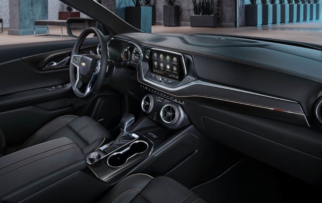      Chevrolet Blazer 3